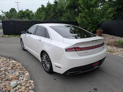 White Platinum Metallic 2019 Lincoln MKZ Standard