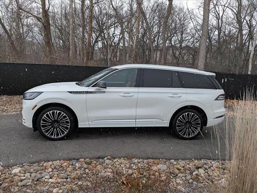 2025 Lincoln Aviator Black Label AWD