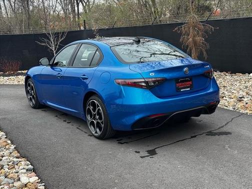 2025 Alfa Romeo Giulia Base
