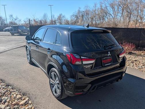 2024 Mitsubishi Outlander Sport SE