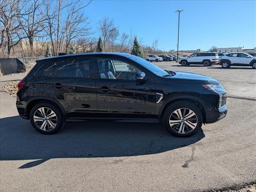 2024 Mitsubishi Outlander Sport SE