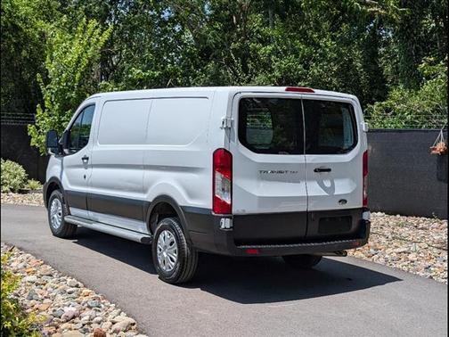 2023 Ford Transit-250