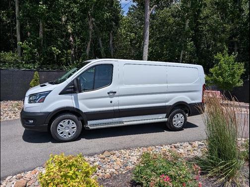 2023 Ford Transit-250