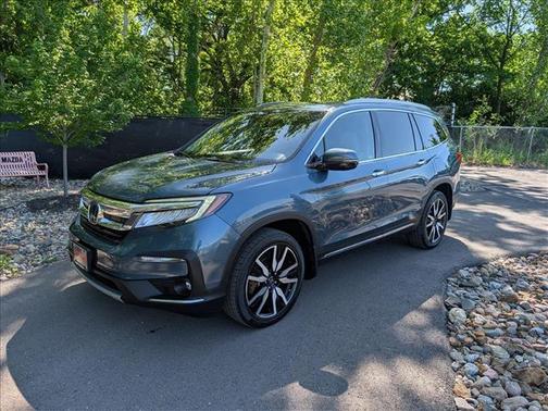 Blue 2022 Honda Pilot Elite