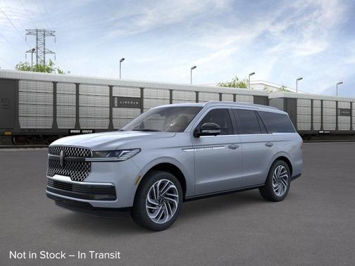 Gray Mist Metallic 2026 Lincoln Navigator Reserve