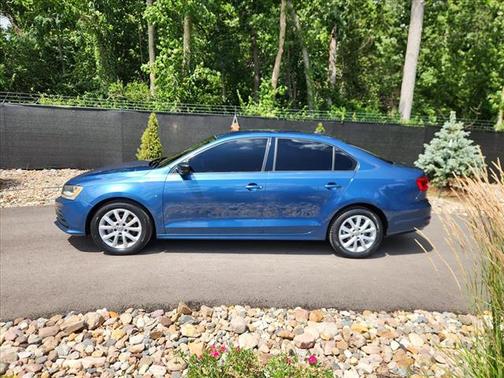 2015 Volkswagen Jetta Auto SE w/Connectivity