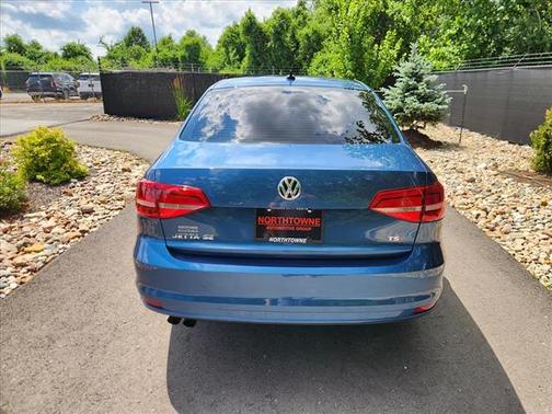 2015 Volkswagen Jetta Auto SE w/Connectivity