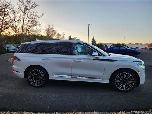 2022 Lincoln Aviator Black Label AWD
