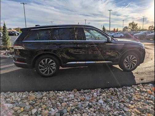 2025 Lincoln Aviator Premiere