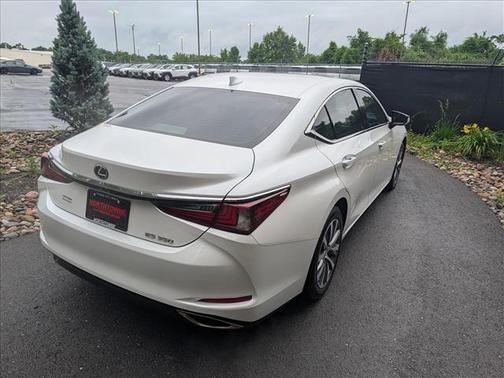 White 2021 Lexus ES 350 Base