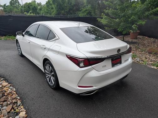White 2021 Lexus ES 350 Base