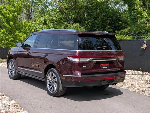 Red / Diamond Metallic 2024 Lincoln Navigator Reserve