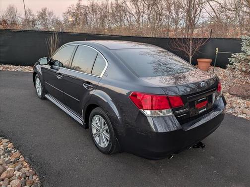 2012 Subaru Legacy 2.5i