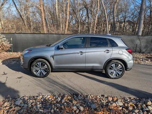 2024 Mitsubishi Outlander Sport SE