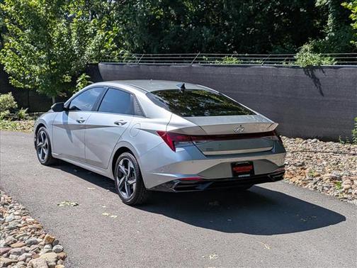 Silver Metallic 2021 Hyundai ELANTRA Limited
