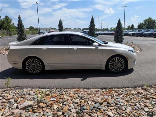 White 2013 Lincoln MKZ Base