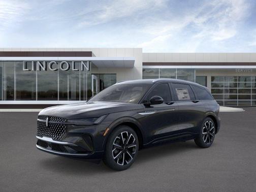 Infinite Black Metallic 2026 Lincoln Nautilus Reserve