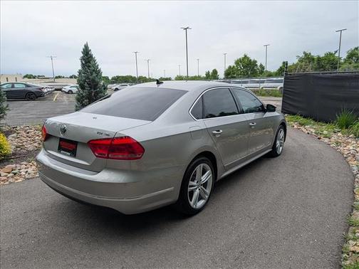 Silver 2013 Volkswagen Passat 2.0 TDI SEL Premium