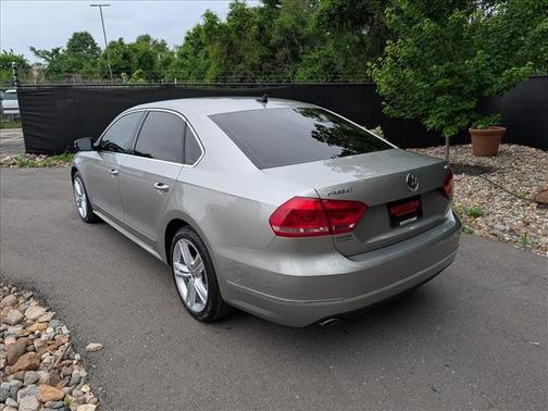 Silver 2013 Volkswagen Passat 2.0 TDI SEL Premium