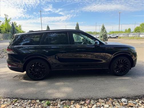 Infinite Black Metallic 2026 Lincoln Aviator Reserve AWD