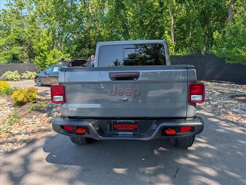 Gray Metallic 2023 Jeep Gladiator Mojave