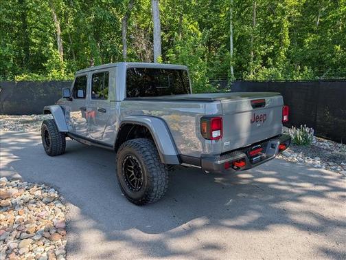 Gray Metallic 2023 Jeep Gladiator Mojave