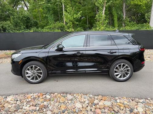 Infinite Black Metallic 2026 Lincoln Corsair Grand Touring