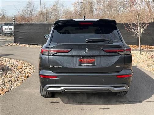 2026 Mitsubishi Outlander SEL