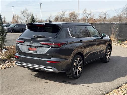 2026 Mitsubishi Outlander SEL