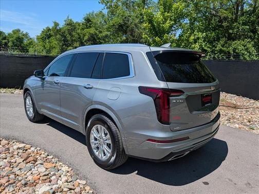 Silver Argent 2023 Cadillac XT6 Luxury AWD