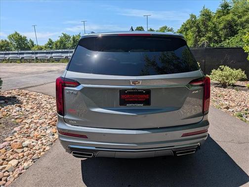 Silver Argent 2023 Cadillac XT6 Luxury AWD