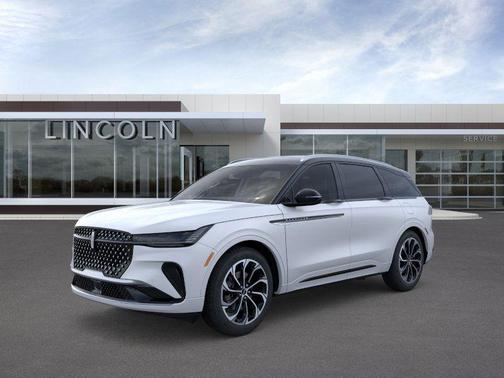 2025 Lincoln Nautilus Reserve