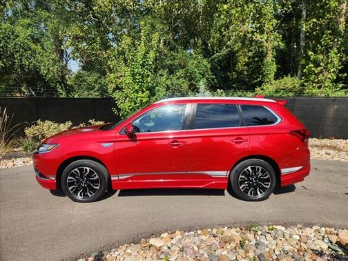 2018 Mitsubishi Outlander PHEV GT