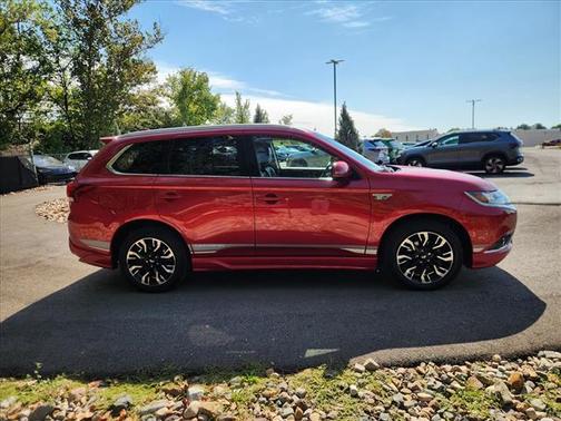 2018 Mitsubishi Outlander PHEV GT