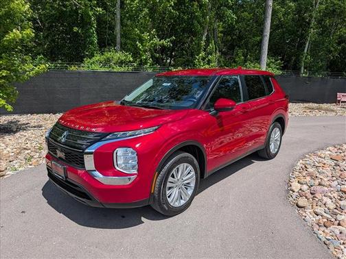 Diamond Red 2024 Mitsubishi Outlander ES
