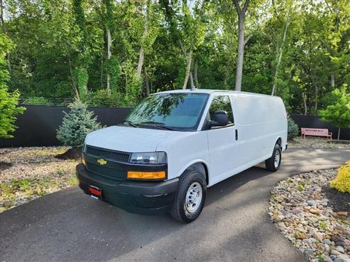 2023 Chevrolet Express 2500 Work Van