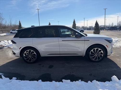 2026 Lincoln Nautilus Reserve