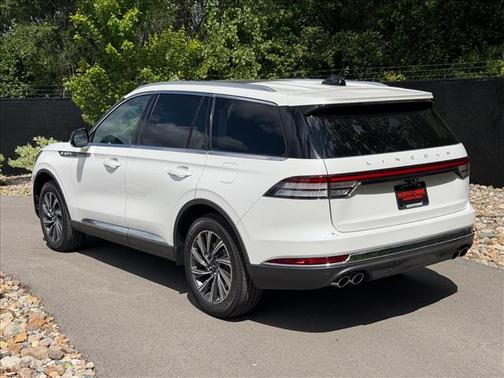 Pristine White 2026 Lincoln Aviator Premiere