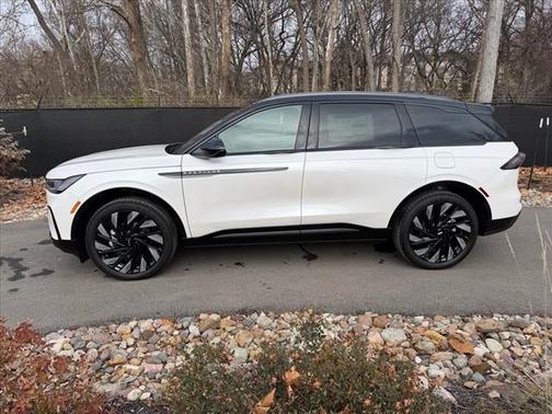 2026 Lincoln Nautilus Reserve