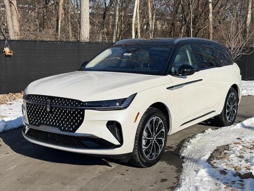 2026 Lincoln Nautilus Reserve