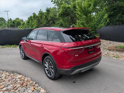 Red Carpet 2023 Lincoln Corsair Standard