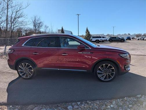 2020 Lincoln Nautilus Reserve