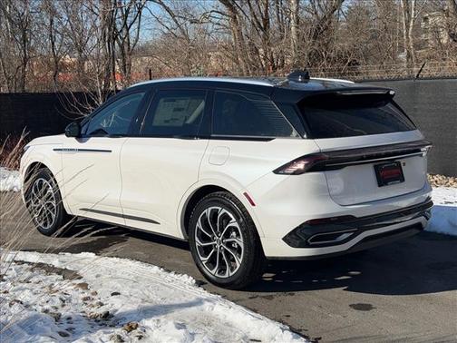 2026 Lincoln Nautilus Reserve