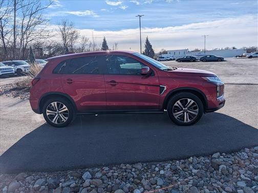 2022 Mitsubishi Outlander Sport SE