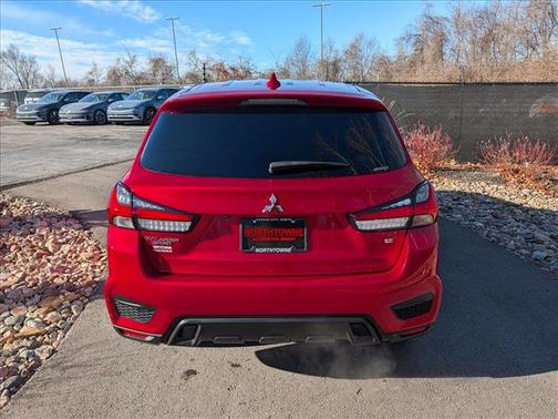2022 Mitsubishi Outlander Sport SE
