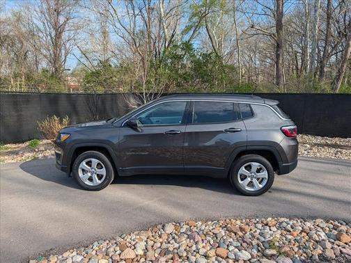 Granite Crystal 2020 Jeep Compass Latitude