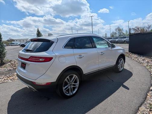 White Platinum Tri-Coat Metallic 2019 Lincoln MKC Reserve