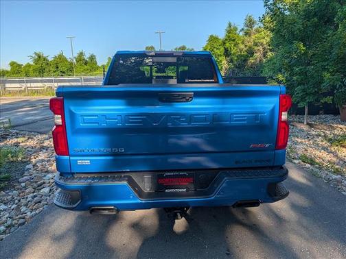 Blue Metallic 2022 Chevrolet Silverado 1500 RST