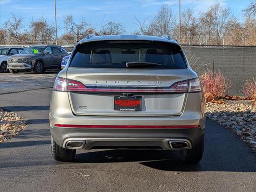 2023 Lincoln Nautilus Standard