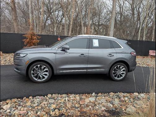 2021 Lincoln Nautilus Reserve